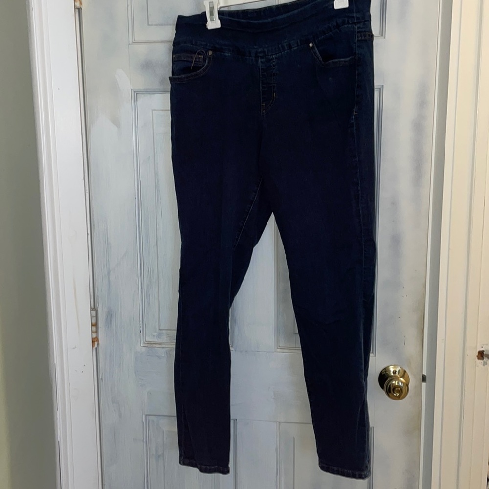 JAG Jeans size 14 high rise skinny pull on